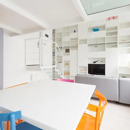 Guesthost - Cosy On 2 Levels! Milán